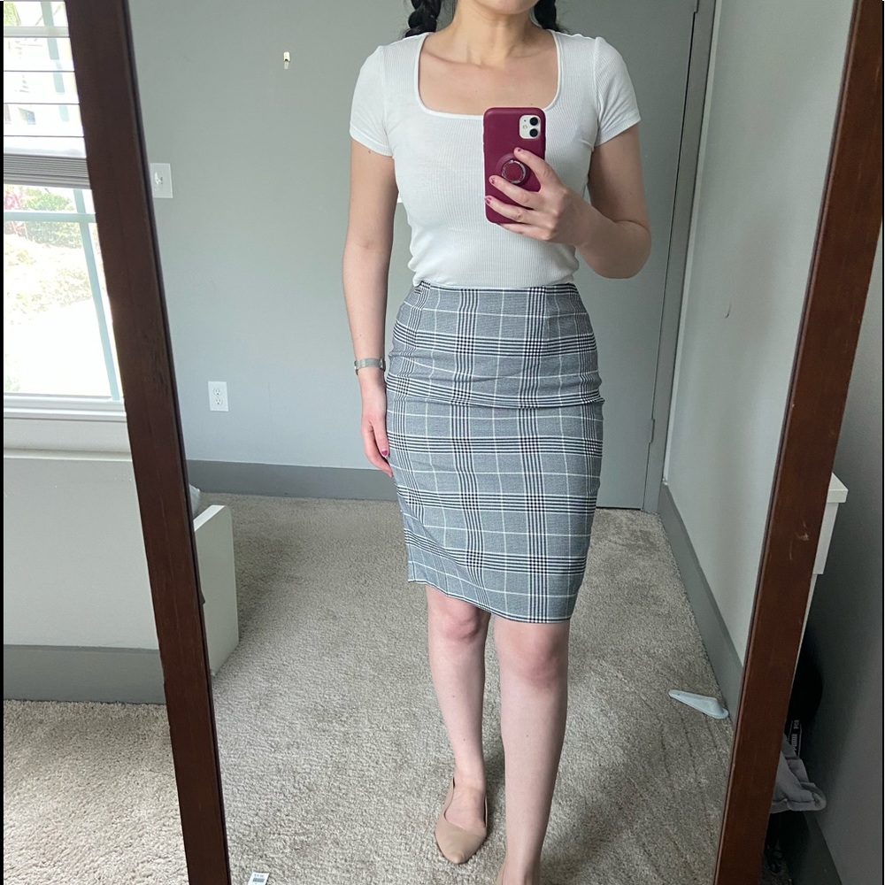 NEW TTahari Gingham Pencil Skirt